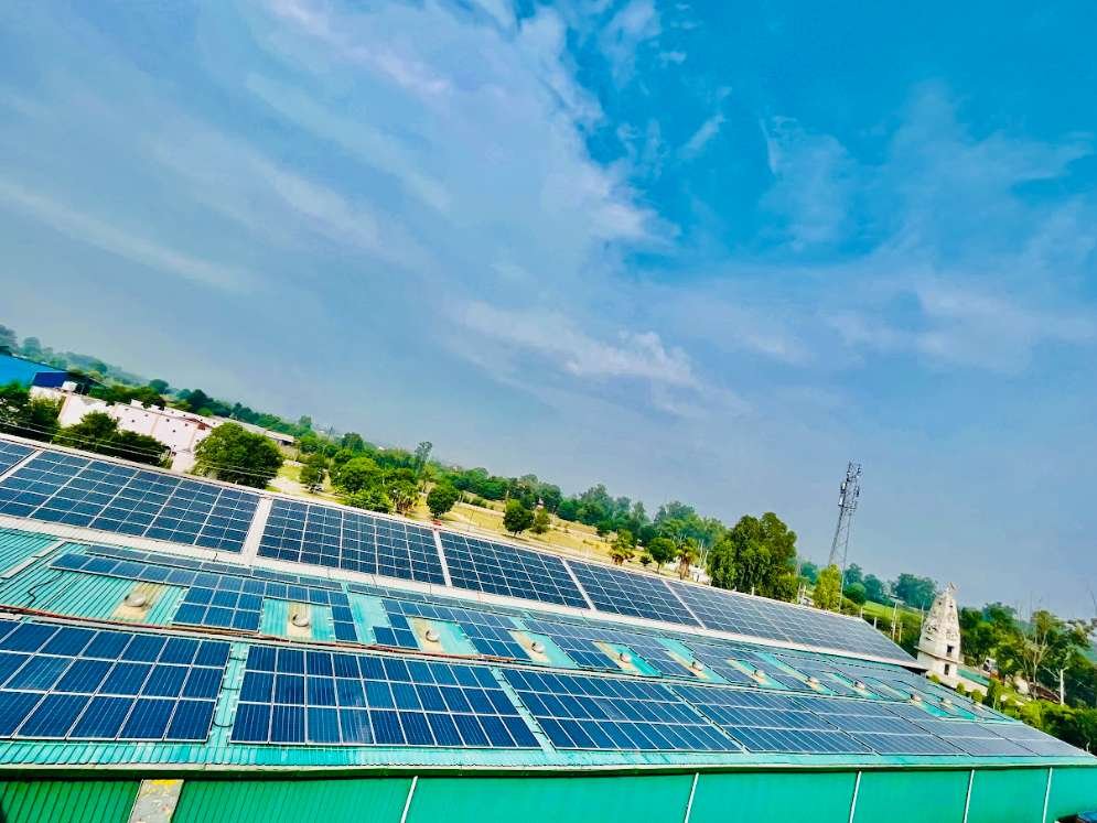 Waaree Energies to supply 200 MW solar panels to Ircon unit